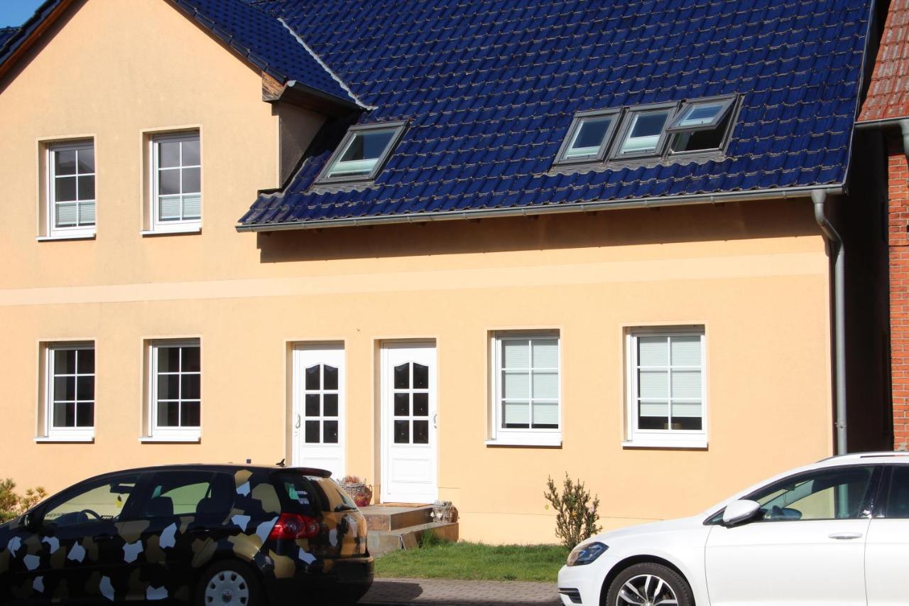 Ferienwohnung Happy Tangermünde エクステリア 写真